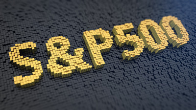 Hawkish Fed sends SPX500 below 4400 